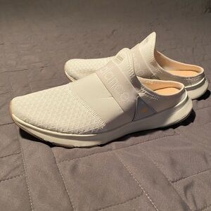 New Balance DynaSoft Nergize Mule V3, size 7.5